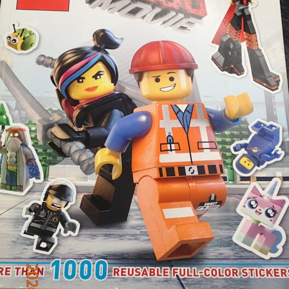 The Lego Movie Sticker Collection BOok - Picture 6 of 6